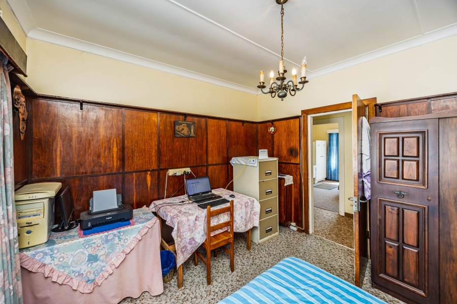 4 Bedroom Property for Sale in Berea Eastern Cape